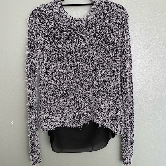 Black & White Knitted Fuzzy Sweater Size: Medium - Picture 1 of 3